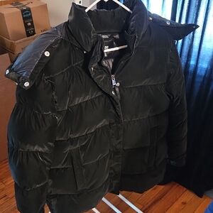 Women's (XL) DKNY Black Sateen Puffer Jacket